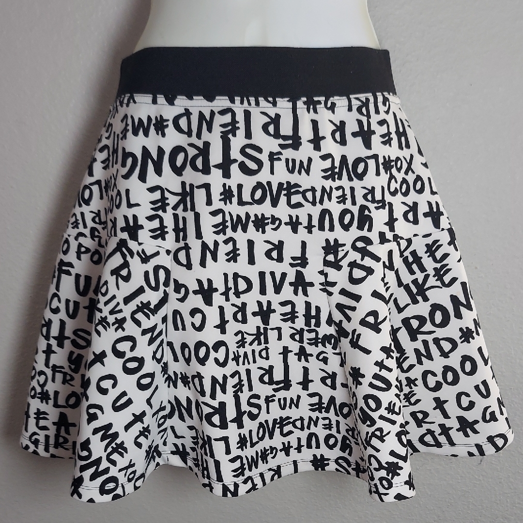Black And White Skater Mini Skirt For Night Out